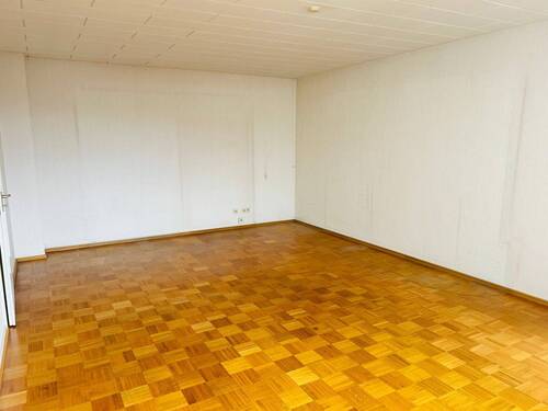 Wohnzimmer - Wohnung mit traumhaften Blick auf die Plassenburg!