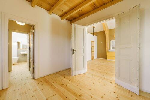 Master Bedroom & Ankleide - 