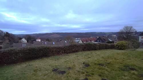 Grundstück mit Fernsicht - 