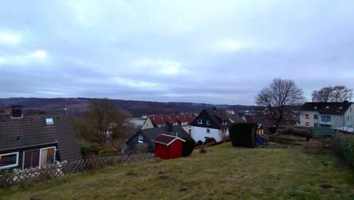 Grundstück mit Fernsicht - 