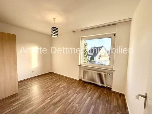 14 OG Wohnung Schlafzimmer - 