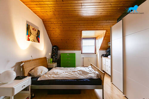 Schlafzimmer - 2 Zimmer Etagenwohnung in Schwabhausen / Oberroth