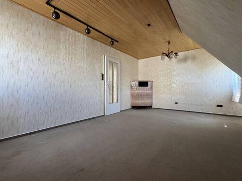 Wohnen im Obergeschoss - 