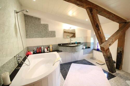 Badezimmer DG - 