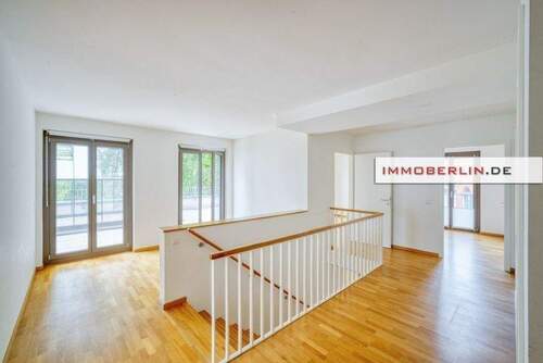 2.jpg - 5 Zimmer Etagenwohnung zum Kaufen in Berlin