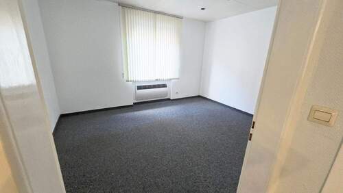 Meetingraum - Einzelzimmer-Büros in Stuttgart-Ost zu vermieten - All-in-Miete