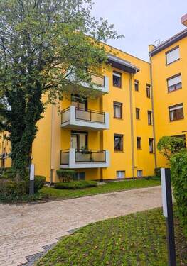 Außenansicht Gebäude - 3 Zimmer Etagenwohnung in München