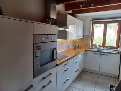 Sehr großzügige Einbauküche - Etagenwohnung mit 62,40 m&sup2; in Deggenhausertal zum Kaufen