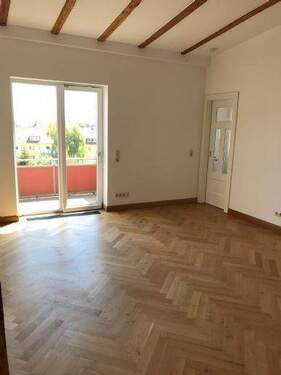 Das Wohnzimmer - 2 Zimmer Etagenwohnung zur Miete in Schwerin