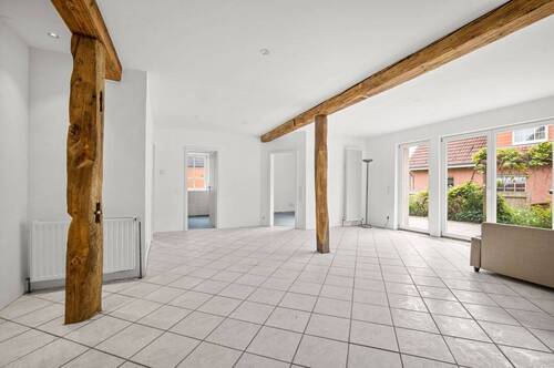 Wohnzimmer_I - 3 Zimmer Etagenwohnung zum Kaufen in Seelze / Harenberg