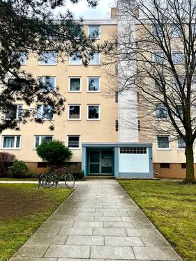 eingang.webp - 2 Zimmer Etagenwohnung in Nürnberg