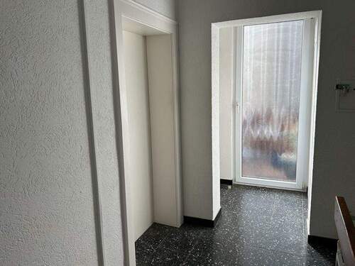 Wohnungseingang - 1 Zimmer Etagenwohnung in Mainz