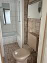 separates TL-Bad mit Dusche - 