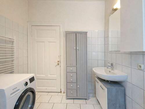 Badezimmer EG-Wohnung - 