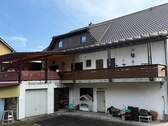 Rückansicht / Große Terrasse - 1 Zimmer Mehrfamilienhaus, Wohnhaus zum Kaufen in Bruchmühlbach-Miesau