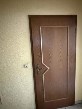 Zimmertür - Mehrfamilienhaus, Wohnhaus mit 280,00 m&sup2; in Bruchmühlbach-Miesau zum Kaufen