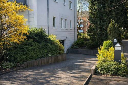 Zufahrt Tiefgarage - 