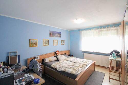 Schlafzimmer 1. OG - 