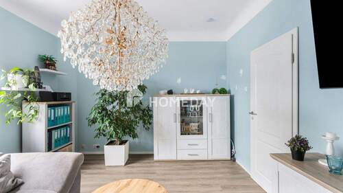 1. OG Wohnzimmer 2 - 