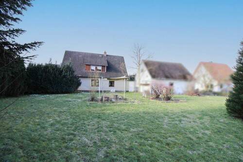 Garten - 6 Zimmer Einfamilienhaus zum Kaufen in Ehrenburg