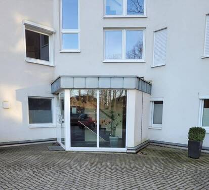Eingang - Etagenwohnung mit 199,00 m&sup2; in Buchholz in der Nordheide zum Kaufen