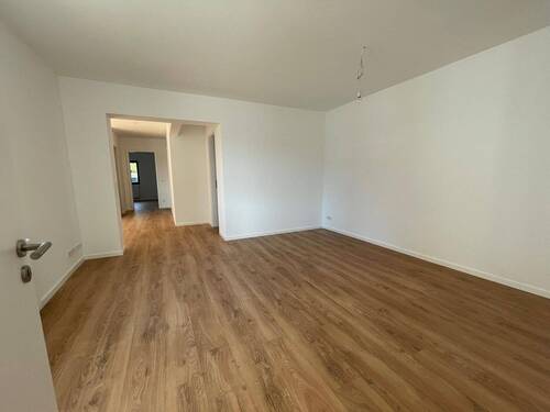 21 Zimmer 2 - 