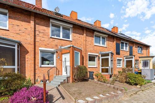 Hauptansicht - 4 Zimmer Reihenmittelhaus zum Kaufen in Bad Oldesloe