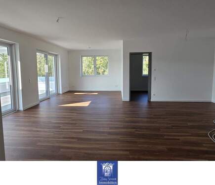 Wohnen - 4 Zimmer Etagenwohnung zur Miete in Döbeln