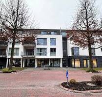 Modernes Gewerbeobjekt im Erdgeschoss eines Wohn- und Geschäftshauses mit drei vermieteten Gewerbeeinheiten im Zentrum von Bad Zwischenahn