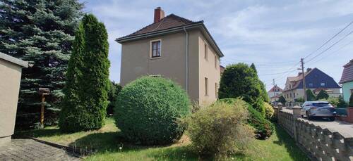 Blick straßenbegleitend.jpg - 3 Zimmer Mehrfamilienhaus, Wohnhaus in Frankenberg