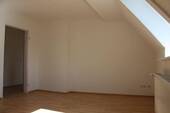 Schlafzimmer2 - 3 Zimmer Etagenwohnung in Peine
