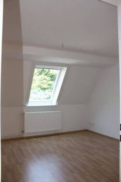 Kinderzimmer - Etagenwohnung mit 71,10 m² in Peine zur Miete
