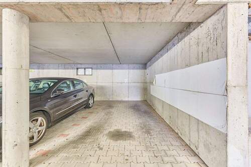 Tiefgaragenstellplatz - 