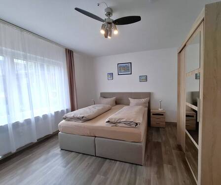 14.Gewerbe links.jpg - 