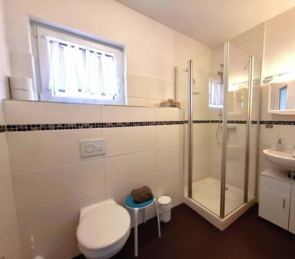 16. Gewerbe links.jpg - 