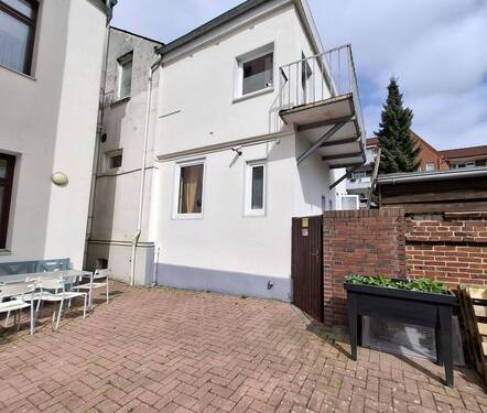 4.Seitenansicht.jpg - Mehrfamilienhaus, Wohnhaus mit 414,00 m&sup2; in Brake zum Kaufen