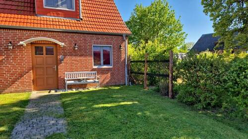 Hauseingang - 3 Zimmer Reihenendhaus in Stolpe