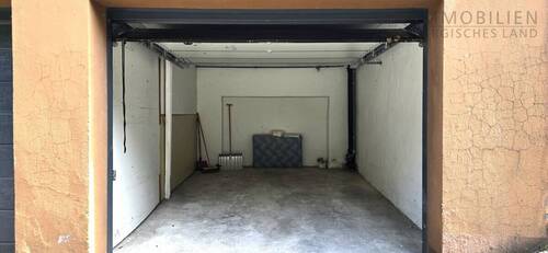 Garage - 