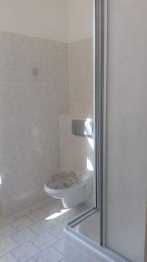 Bad WE8.jpg - Etagenwohnung mit 30,00 m² in Gotha zur Miete