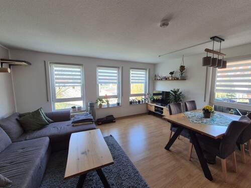 Wohnzimmer - Etagenwohnung mit 78,00 m&sup2; in Wurzen zur Miete