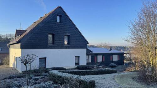 Einfamilienhaus - 4 Zimmer Einfamilienhaus zum Kaufen in Hoyerswerda