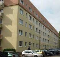 5-Raum-Wohnung mit 2 Balkonen - 605,00 EUR Kaltmiete, ca.  83,60 m² Wohnfläche in Gotha (PLZ: 99867)