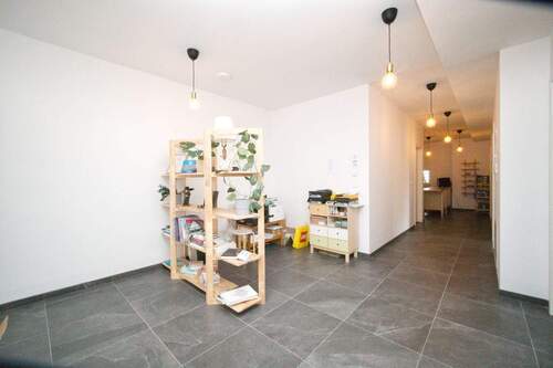 Empfang - Büro mit 123,60 m&sup2; in München zur Miete