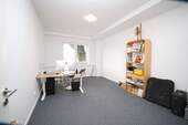 Büro 01 - 