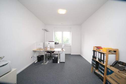 Büro 02 - 