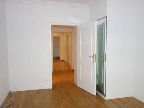 Kinder-, Arbeitszimmer - 