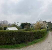 Großes Grundstück mit Pachtgärten provisionsfrei zu verkaufen - Münchenbernsdorf