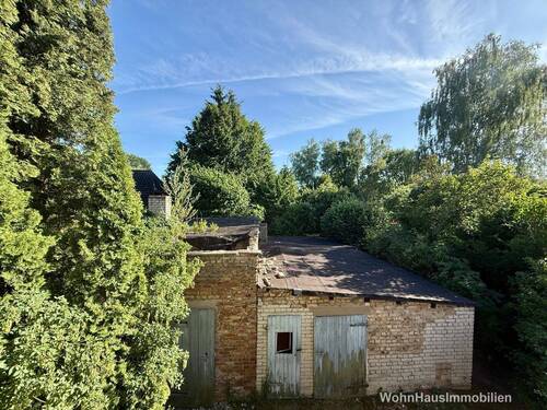 Blick auf das Nebengebäude - 