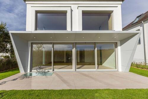 Hausansicht - 6 Zimmer Einfamilienhaus zum Kaufen in Planegg