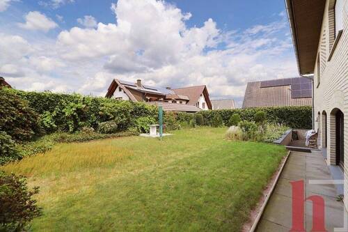 Garten - Einfamilienhaus mit 310,00 m² in Lohne-Kroge zum Kaufen